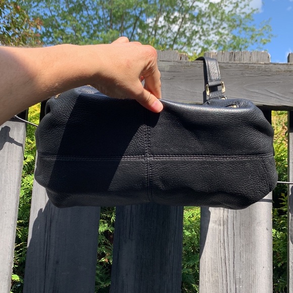 Michael Kors Purse - Picture 4 of 16